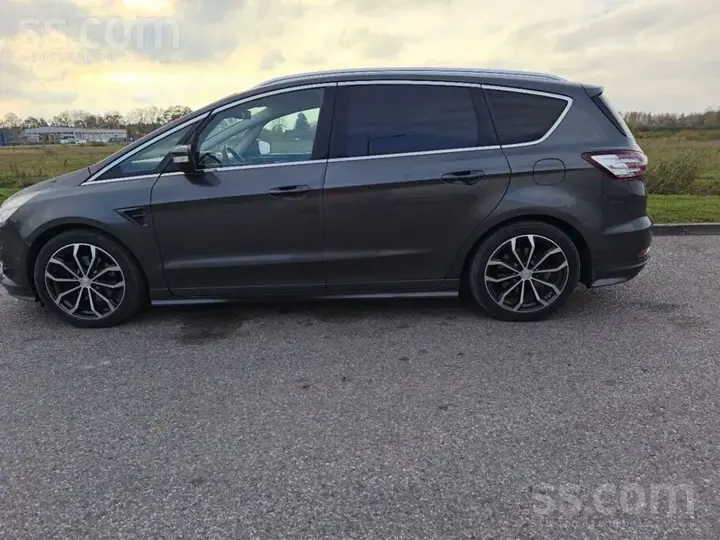 Ford S-Max 2016 photo 3