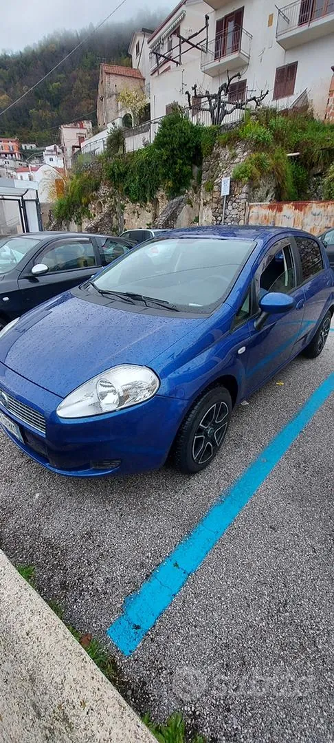 Fiat Grande Punto 2006 photo 3