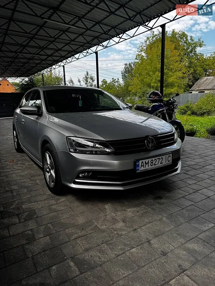 Volkswagen Jetta 2016 photo 2