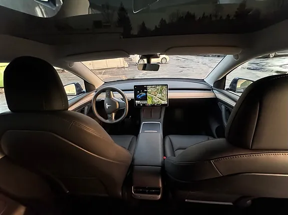 Tesla Model Y 2021 photo 5