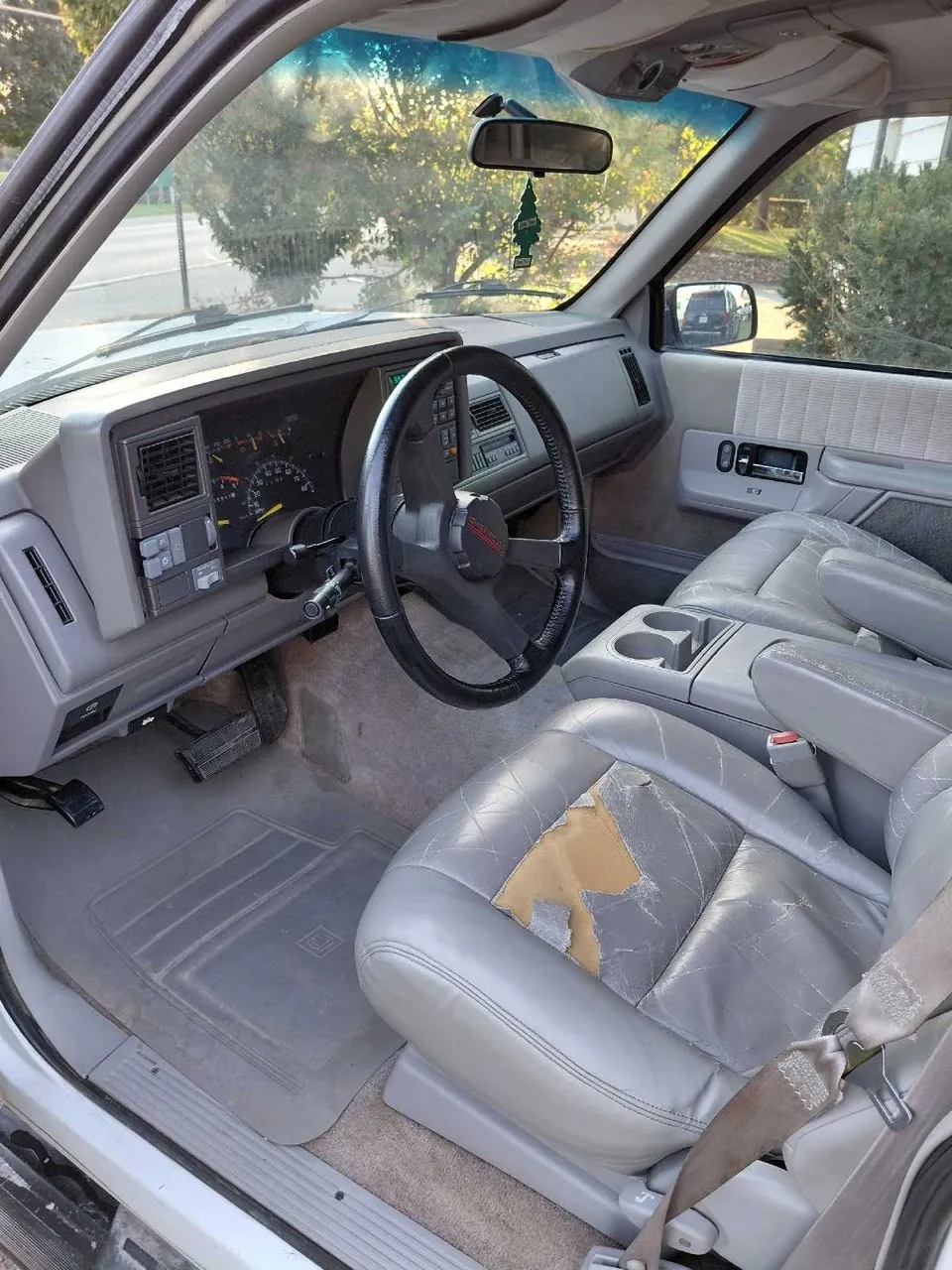 Chevrolet Suburban 1994 photo 5