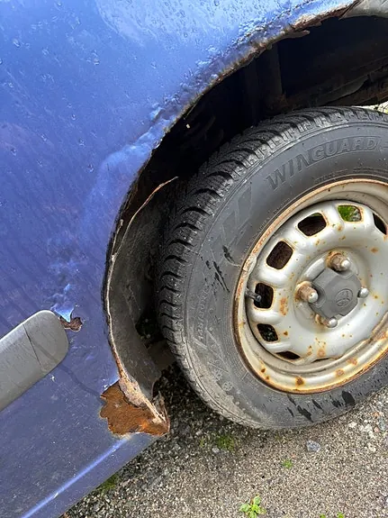 Toyota Starlet 1997 photo 3