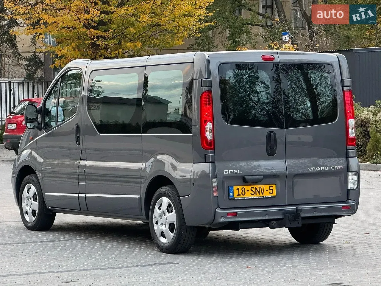 Opel Vivaro 2013 photo 5