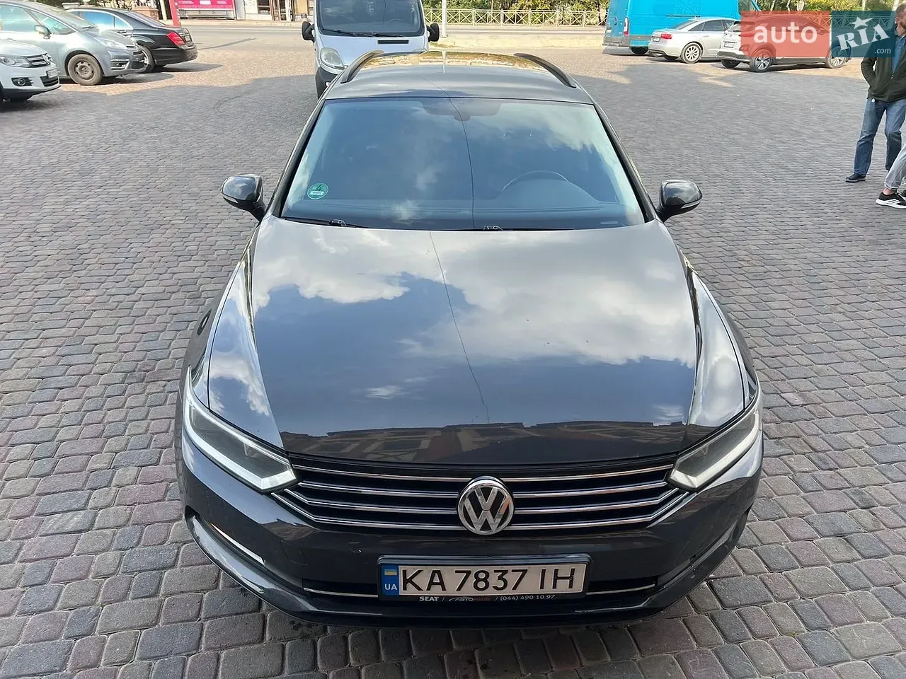 Volkswagen Passat 2015 photo 2