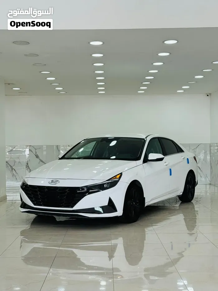 Hyundai Elantra 2023 photo 3