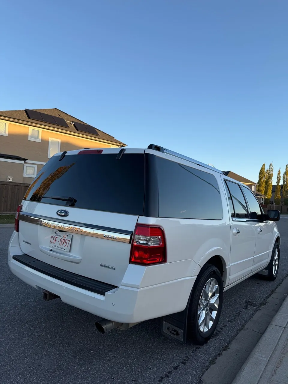 Ford Expedition 2017 photo 3