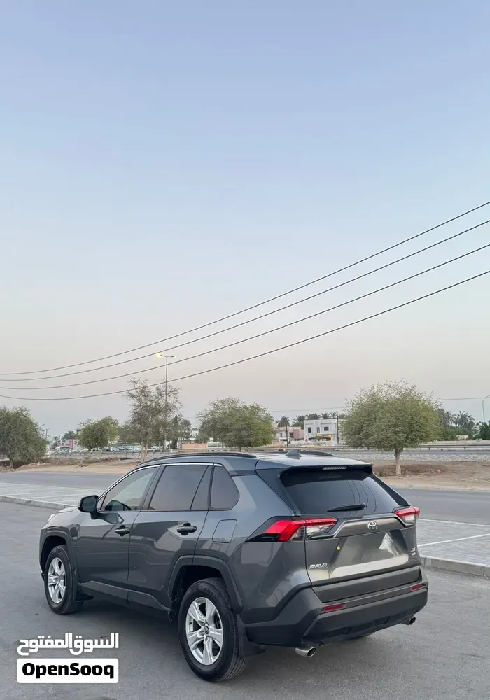 Toyota Rav 4 2020 photo 3