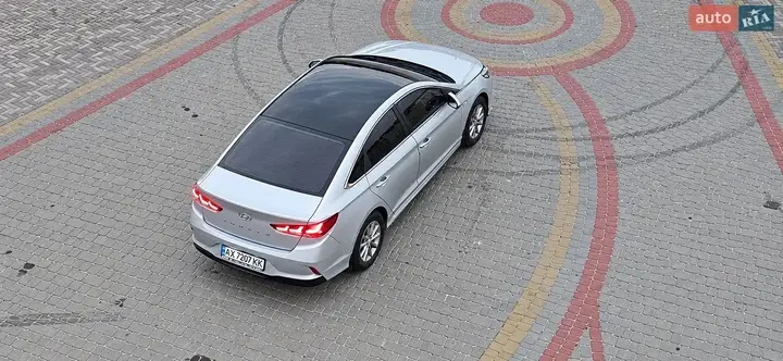 Hyundai Sonata 2017 photo 2