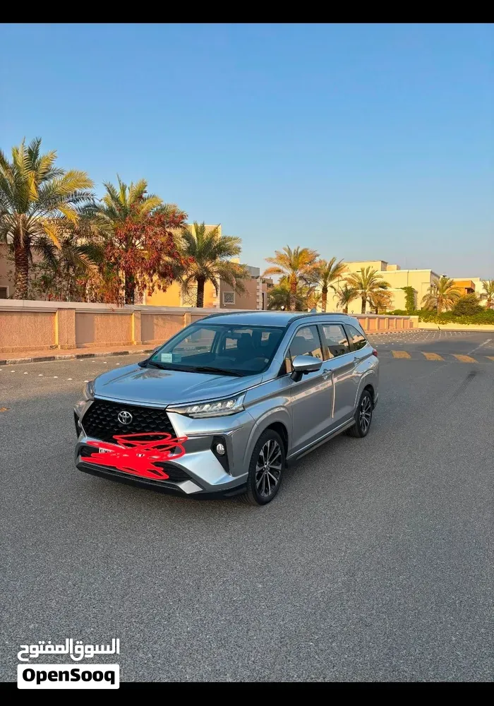 Toyota Veloz 2023 photo 4