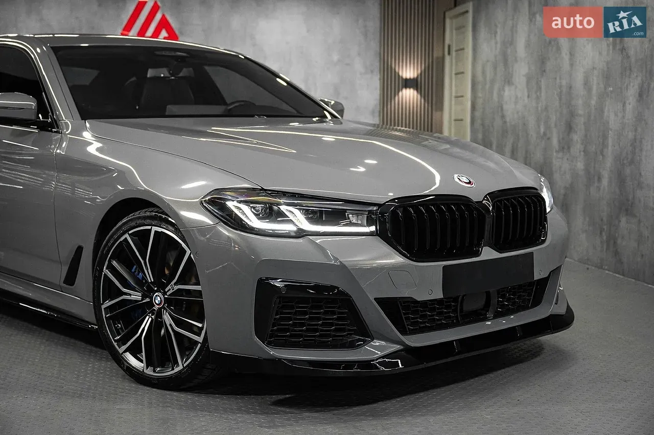 BMW 5 Series 2022 photo 3