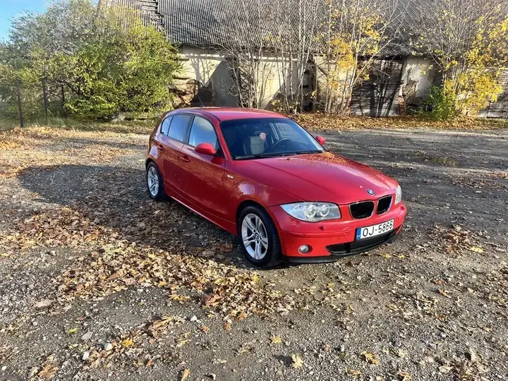 BMW 118 2005 photo 2