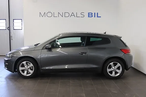 Volkswagen Scirocco 2011 photo 2