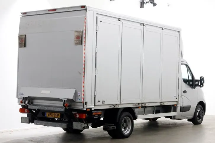 Opel Movano 2022 photo 2
