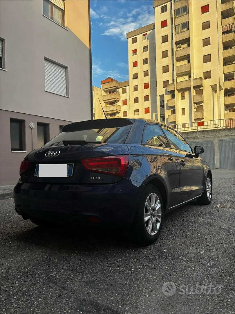 Audi A1 2011 photo 5