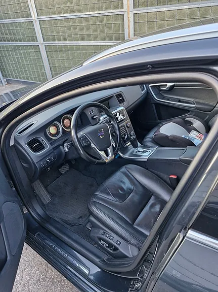 Volvo V60 2012 photo 5