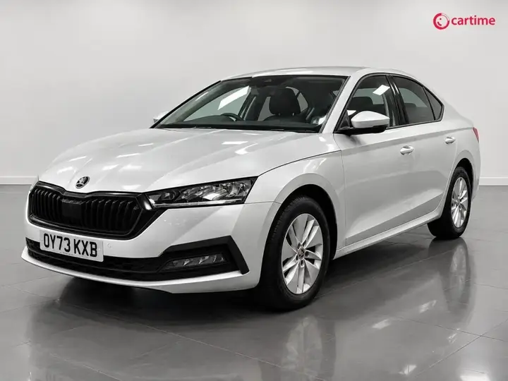 Skoda Octavia 2023 photo 4