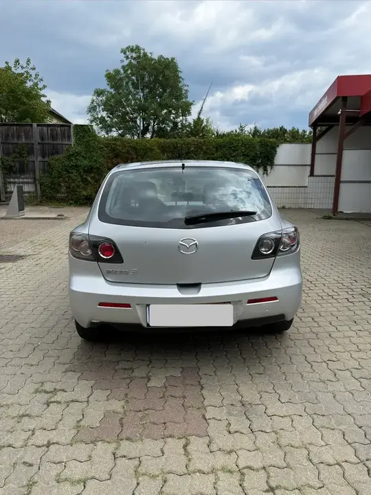 Mazda Mazda3 2007 photo 3
