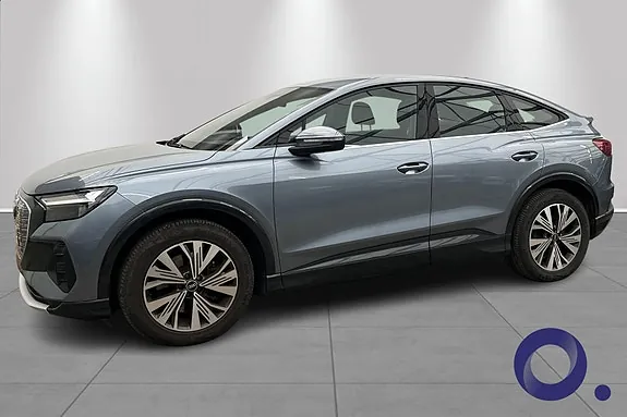 Audi Q4 E-Tron 2022 photo 2