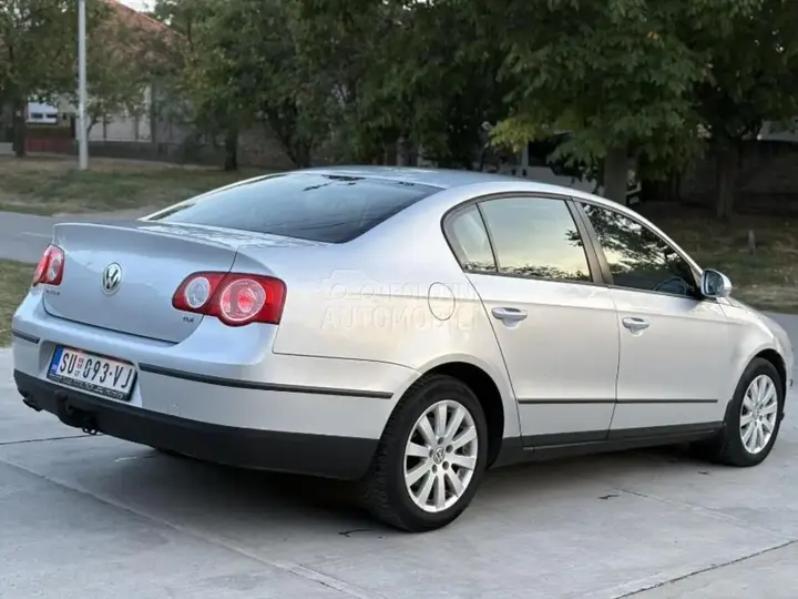 Volkswagen Passat B6 2005 photo 5