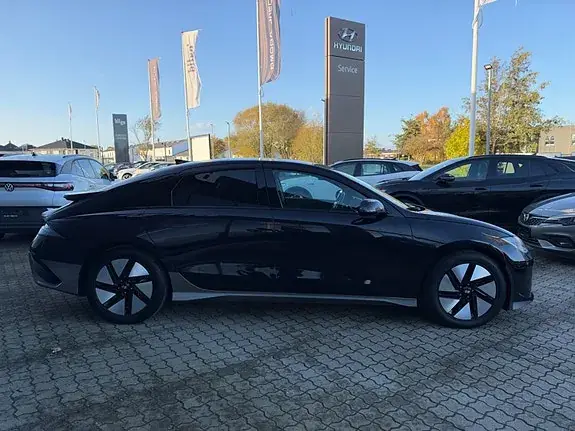 Hyundai Ioniq 6 2023 photo 3