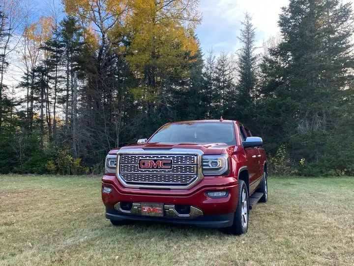 GMC Sierra 1500 2018 photo 3