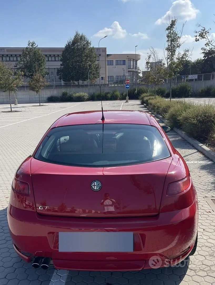 Alfa Romeo Gt 2005 photo 5