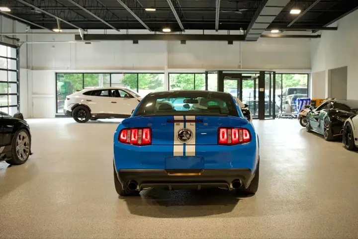 Ford Mustang 2011 photo 3