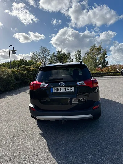 Toyota Rav4 2015 photo 4
