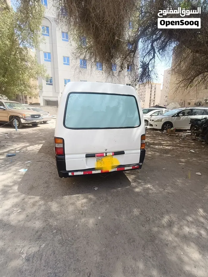 Mitsubishi Van 2007 photo 4