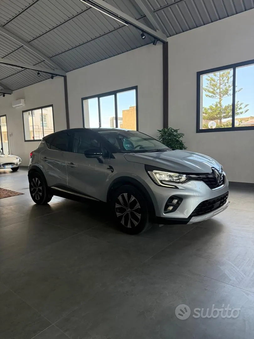 Renault Captur 2023 photo 3