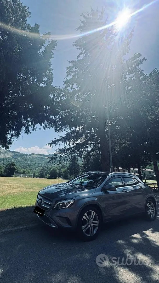 Mercedes-Benz Gla 2014 photo 2