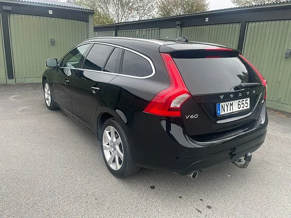 Volvo V60 2014 photo 3