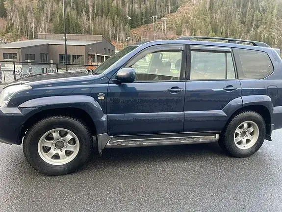Toyota Land Cruiser 2005 photo 4