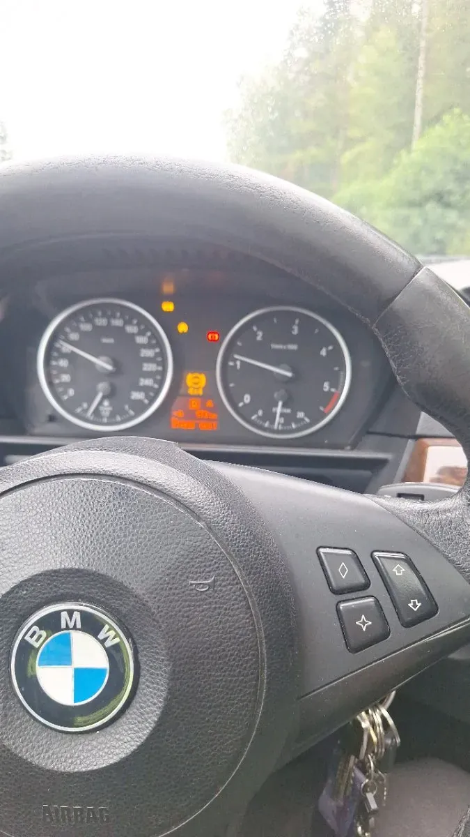 BMW 5 Series 2008 photo 3