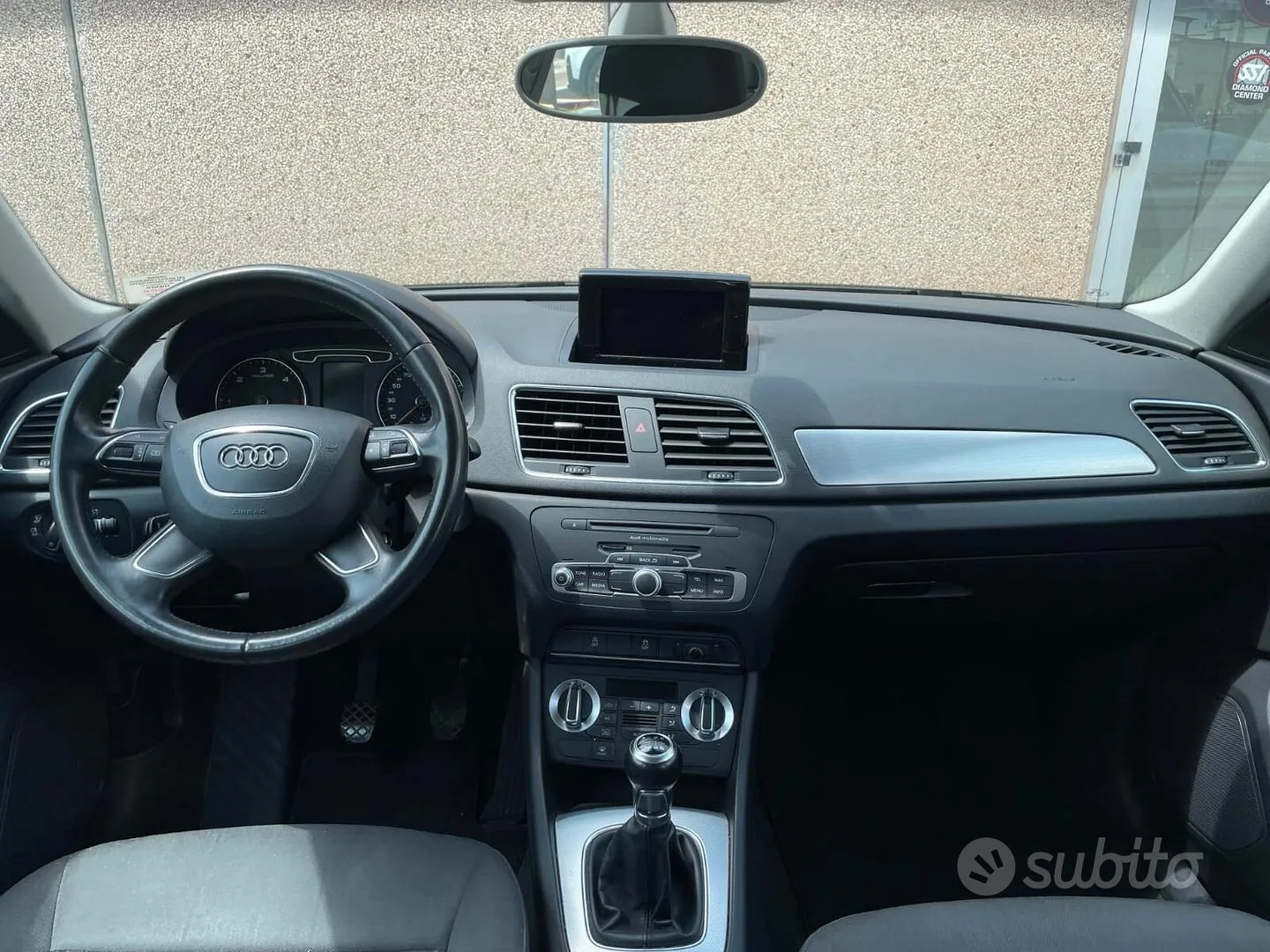 Audi Q3 2012 photo 5