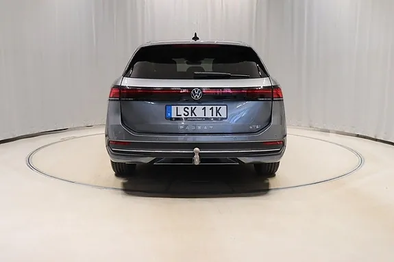 Volkswagen Passat 2025 photo 5