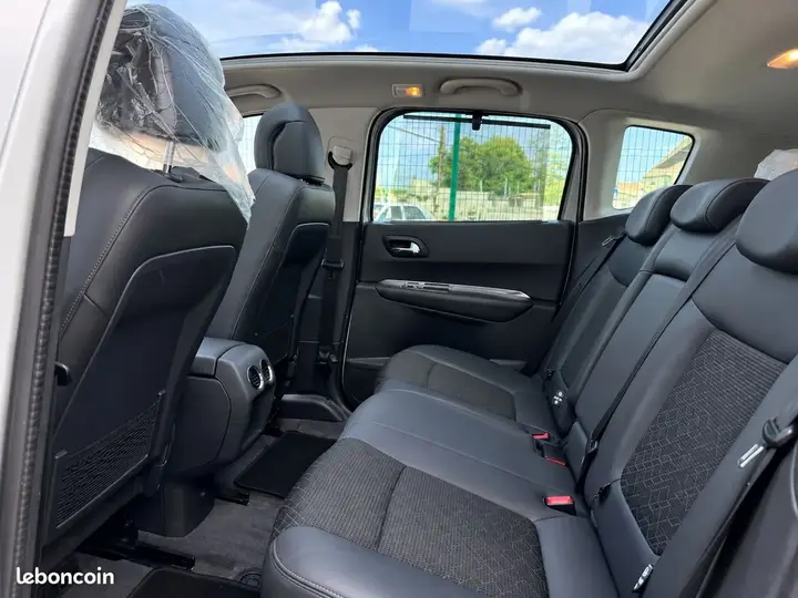 Peugeot 3008 2015 photo 4