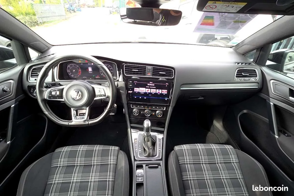 Volkswagen Golf 2017 photo 3