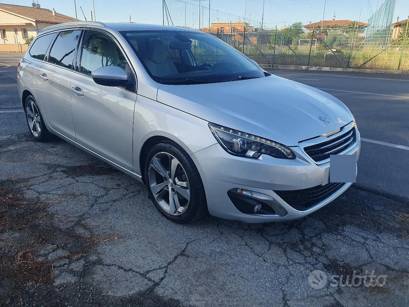Peugeot 308 2017 photo 2