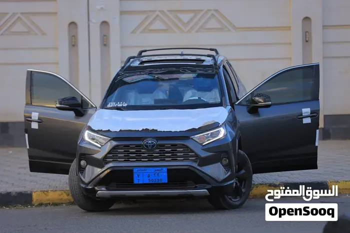 Toyota Rav 4 2020 photo 3