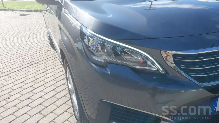 Peugeot 5008 2018 photo 5