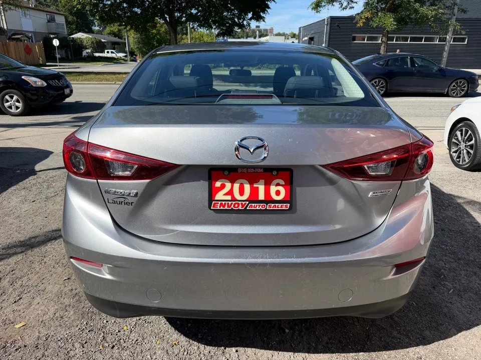 Mazda Mazda3 2016 photo 5