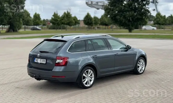 Skoda Octavia 2018 photo 5