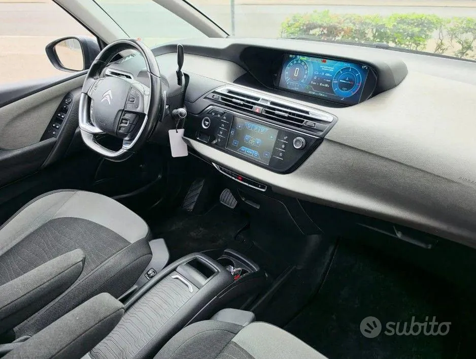 Citroen Grand C4 Picasso 2015 photo 5