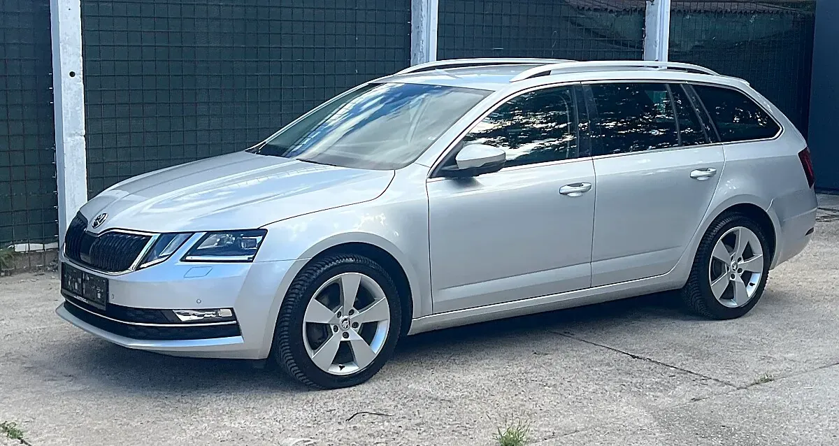 Skoda Octavia 2020 photo 2