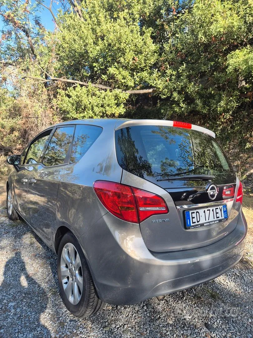 Opel Meriva 2010 photo 4