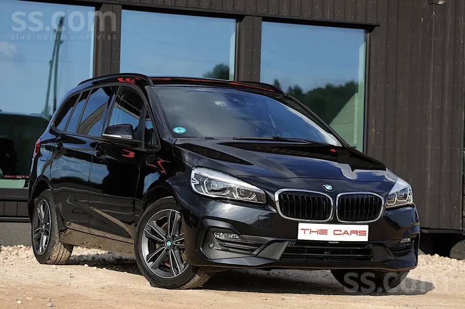 BMW 218