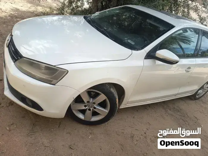 Volkswagen Jetta 2013 photo 4