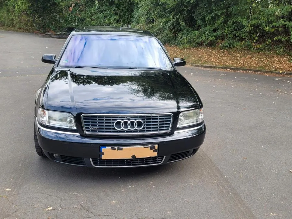 Audi A8
