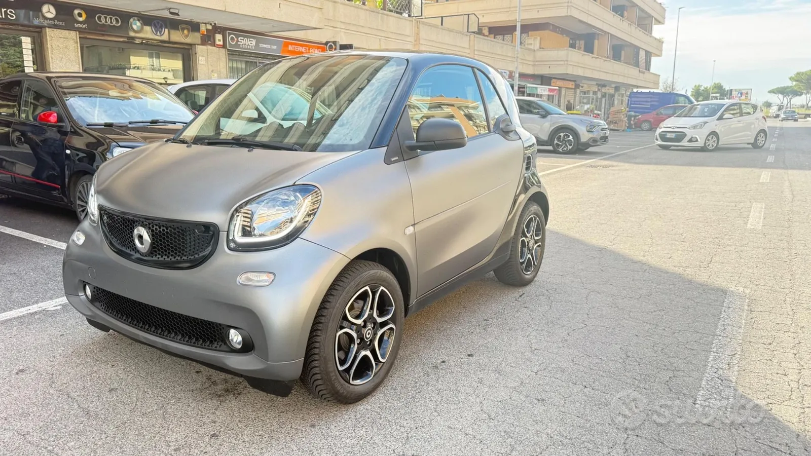 Smart Fortwo 2018 photo 2